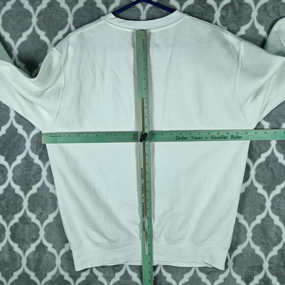 Elvis Presley Lansky Bros Sweatshirt Women Large White Memphis 2025 Graphic - Picture 5 of 7